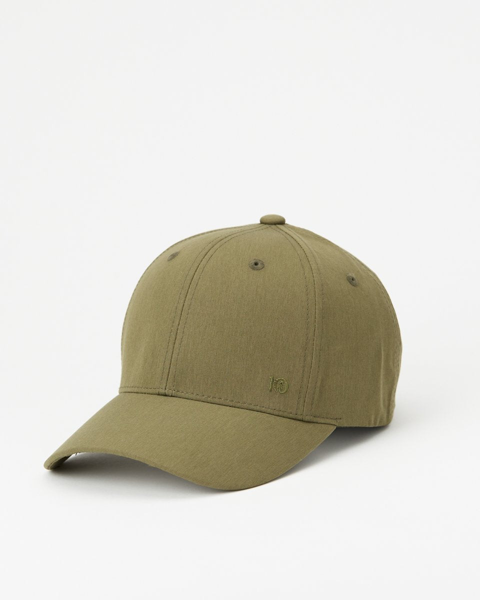 InMotion Peak Hat