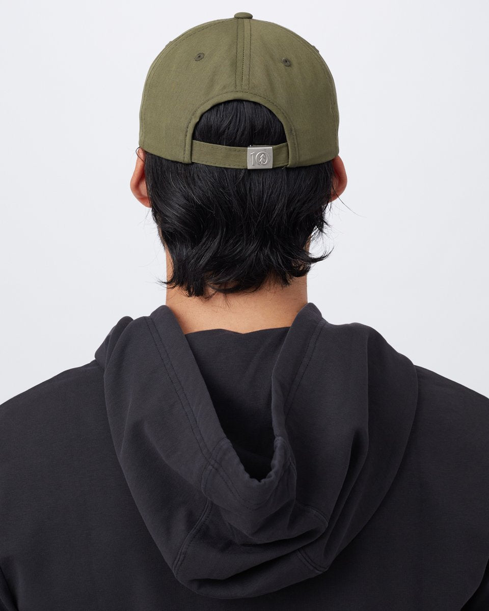InMotion Peak Hat