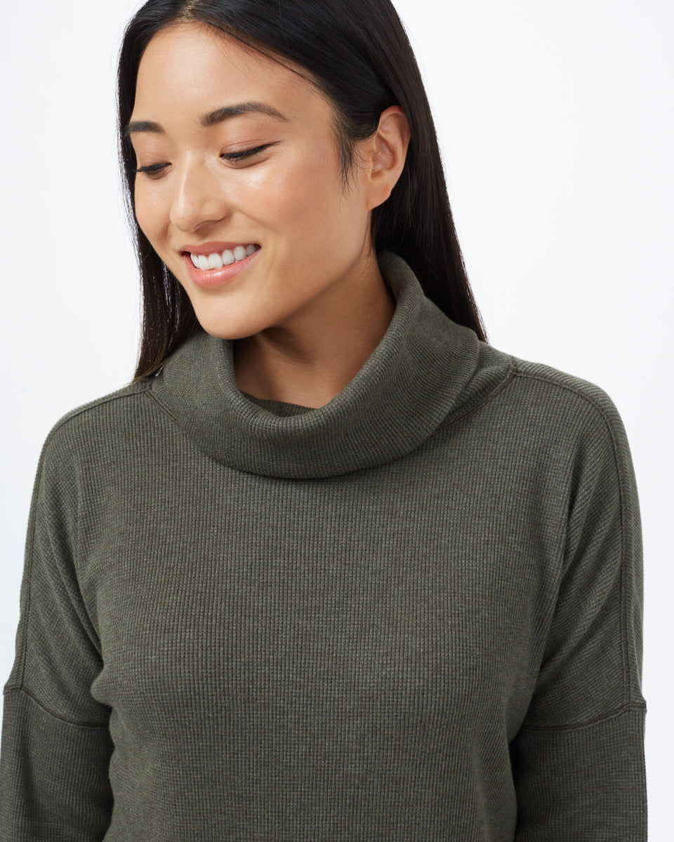 Highwood Turtleneck