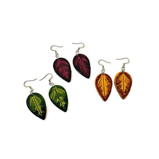 Boucles d'oreilles Feuilles d'automne, dépareillées, couleurs moutarde, marron, vert