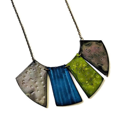 Collier plastron bohème à franges, grand et audacieux, aux couleurs d'automne