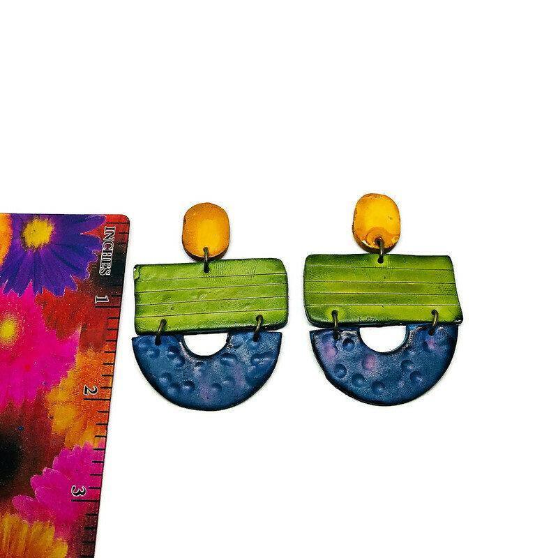 Colorful Painted Statement Necklace with Geometric Design