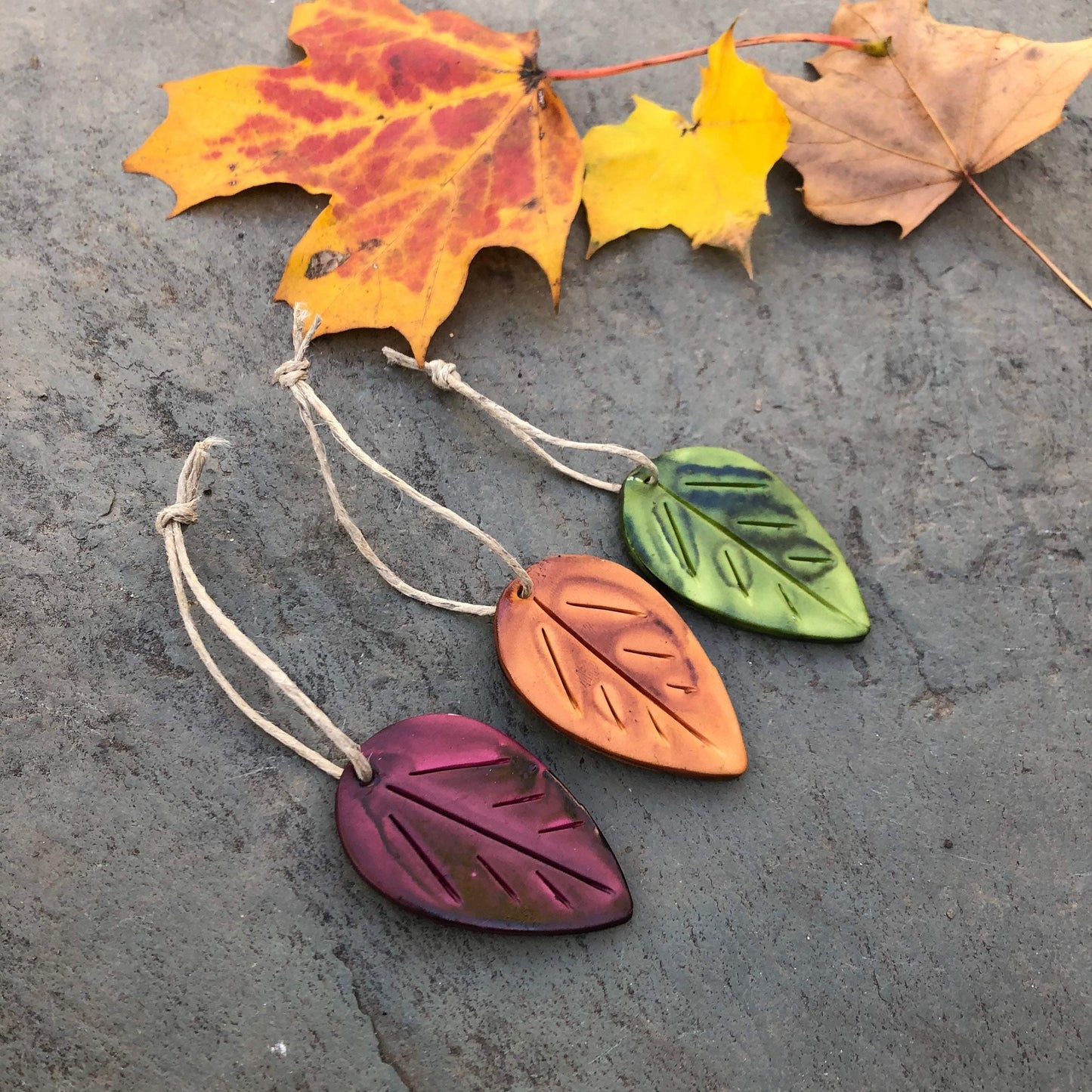 Green Clay Leaf Ornaments for Rustic Fall Décor