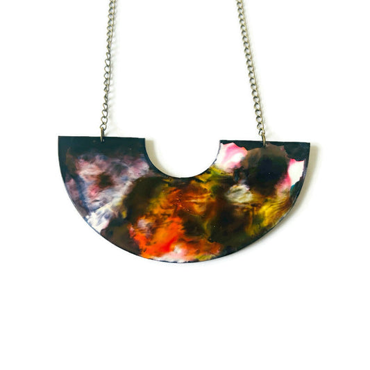 Abstract Statement Necklace with U Shaped Design