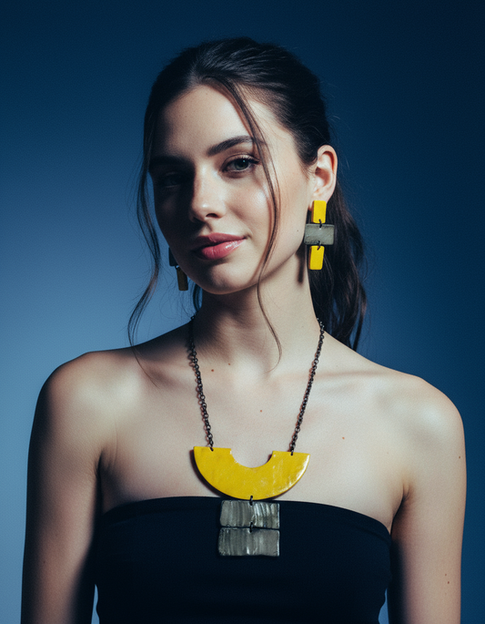 Collier et boucles d'oreilles épais jaune et gris faits main